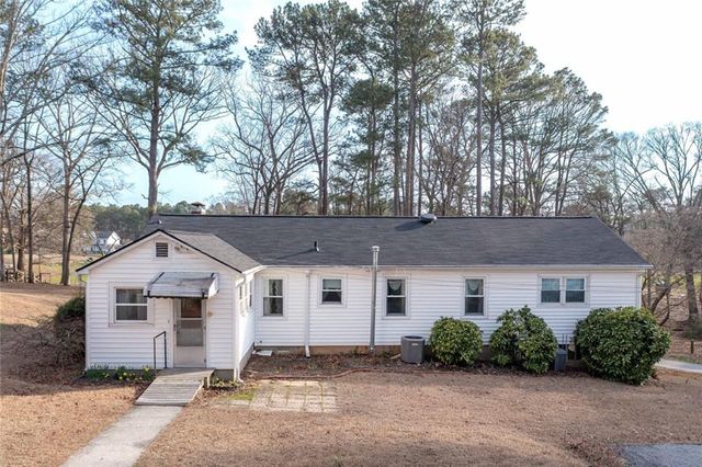 437 SE Cooper Lake Road SE, Mableton, GA 30126