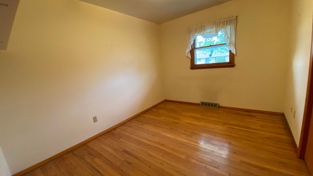 429 Fairview Avenue, Crown Point, IN 46307