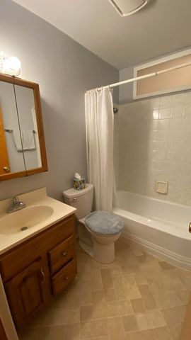 429 Fairview Avenue, Crown Point, IN 46307