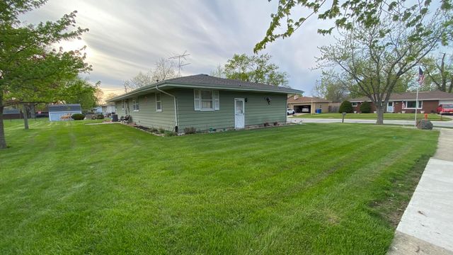 429 Fairview Avenue, Crown Point, IN 46307