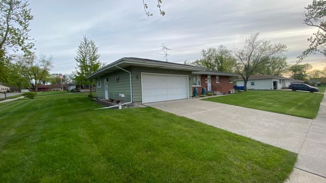 429 Fairview Avenue, Crown Point, IN 46307