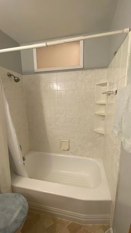 429 Fairview Avenue, Crown Point, IN 46307