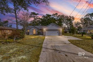 2776 Santa Rosa Drive, Lillian, AL 36549
