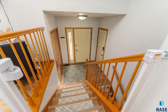 6600 W 67th St Street, Sioux Falls, SD 57106