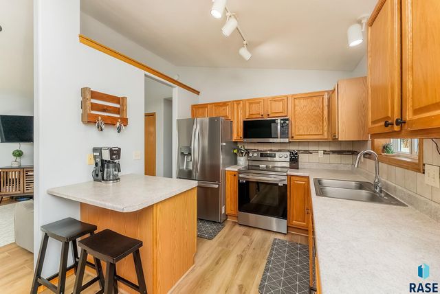 6600 W 67th St Street, Sioux Falls, SD 57106