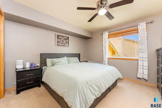 6600 W 67th St Street, Sioux Falls, SD 57106