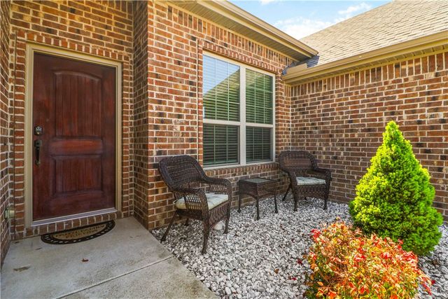 7709 Brooklyn Avenue, Springdale, AR 72762