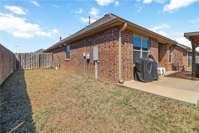 7709 Brooklyn Avenue, Springdale, AR 72762