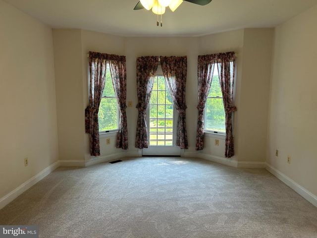 14205 MILLTOWN RD, Lovettsville, VA 20180