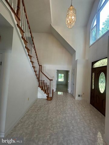 14205 MILLTOWN RD, Lovettsville, VA 20180