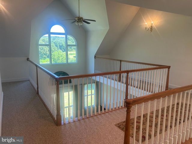 14205 MILLTOWN RD, Lovettsville, VA 20180