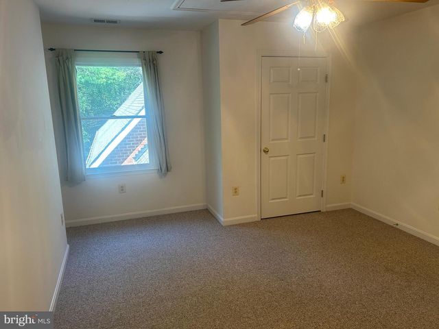14205 MILLTOWN RD, Lovettsville, VA 20180