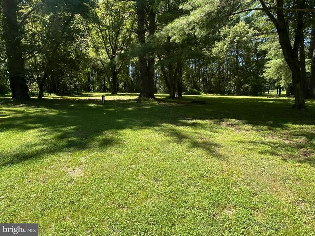 14205 MILLTOWN RD, Lovettsville, VA 20180