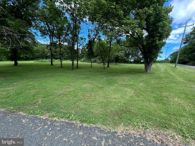 14205 MILLTOWN RD, Lovettsville, VA 20180