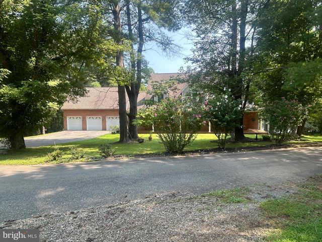 14205 MILLTOWN RD, Lovettsville, VA 20180