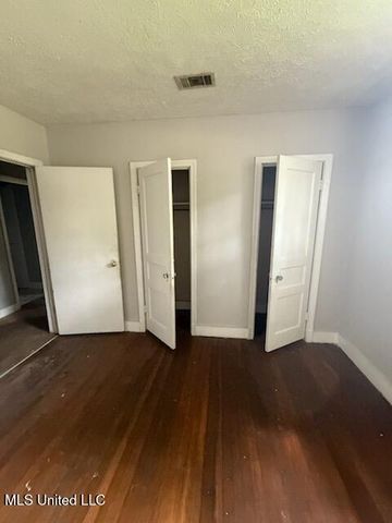 116 Treehaven Drive, Jackson, MS 39212