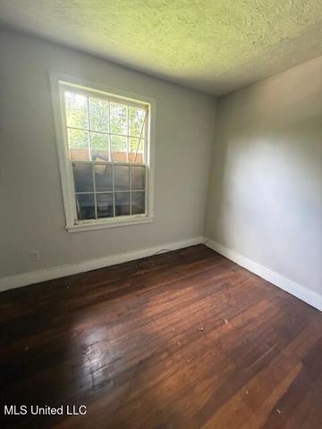 116 Treehaven Drive, Jackson, MS 39212