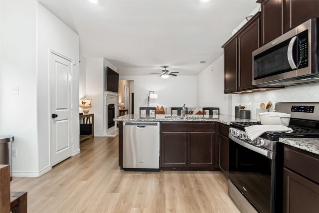 1712 Ferguson Lane, Mckinney, TX 75071