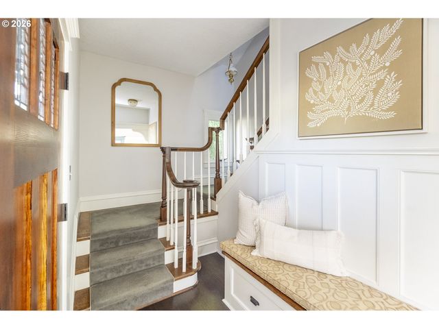 3426 Se STEPHENS St, Portland, OR 97214