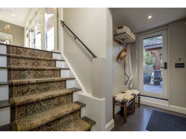 3426 Se STEPHENS St, Portland, OR 97214