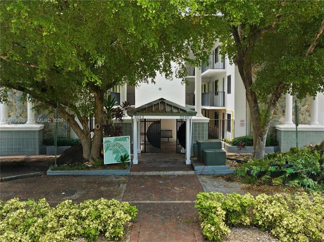 3242 Mary Street S311, Miami, FL 33133