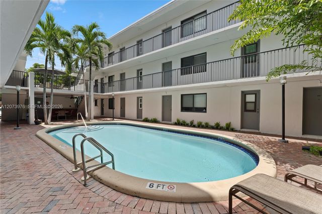 3242 Mary Street S311, Miami, FL 33133