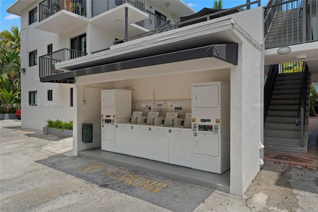 3242 Mary Street S311, Miami, FL 33133