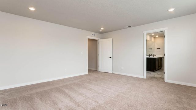 21812 SE Stromboli Court, Bend, OR 97702