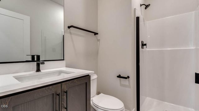 21812 SE Stromboli Court, Bend, OR 97702