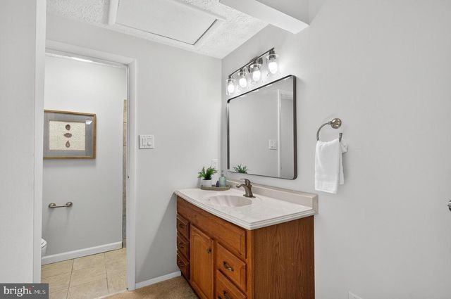 8225 BURNING FOREST CT, Springfield, VA 22153