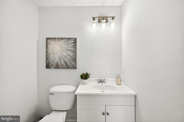 8225 BURNING FOREST CT, Springfield, VA 22153