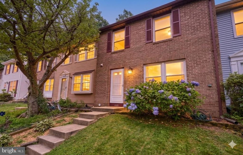 8225 BURNING FOREST CT, Springfield, VA 22153