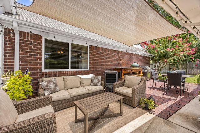 4503 Heatherwilde Street, Sugar Land, TX 77479