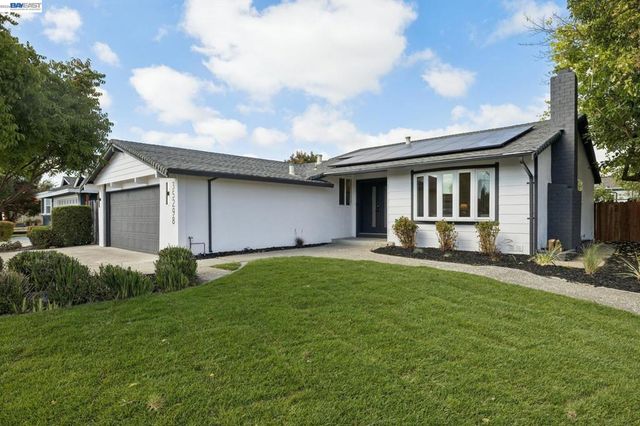 35298 Aquado Ct, Fremont, CA 94536