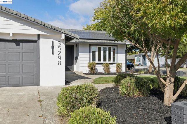 35298 Aquado Ct, Fremont, CA 94536