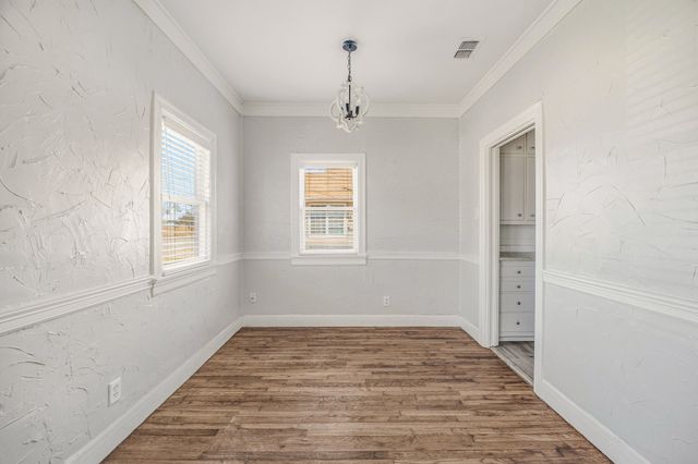 604 E Broadway Street, Stephenville, TX 76401