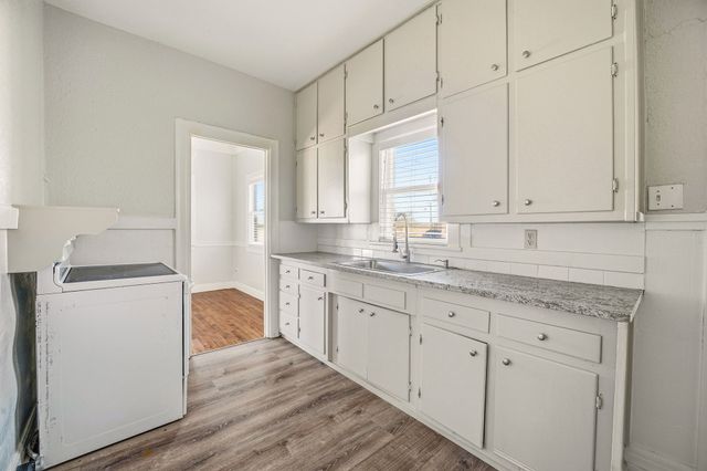 604 E Broadway Street, Stephenville, TX 76401