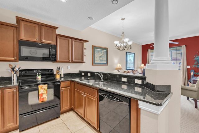 13941 CLUBHOUSE DRIVE 215, Tampa, FL 33618