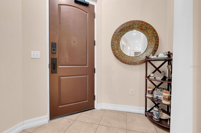 13941 CLUBHOUSE DRIVE 215, Tampa, FL 33618