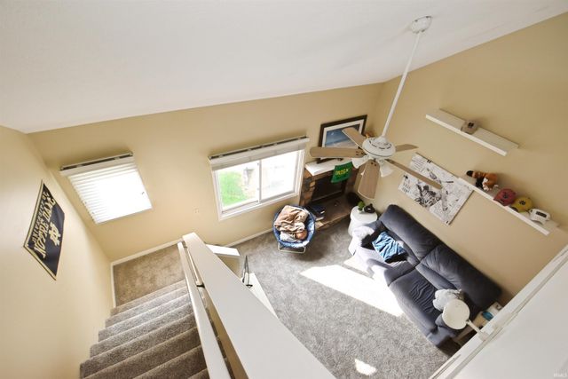 1523 N Oakhill Drive, South Bend, IN 46637