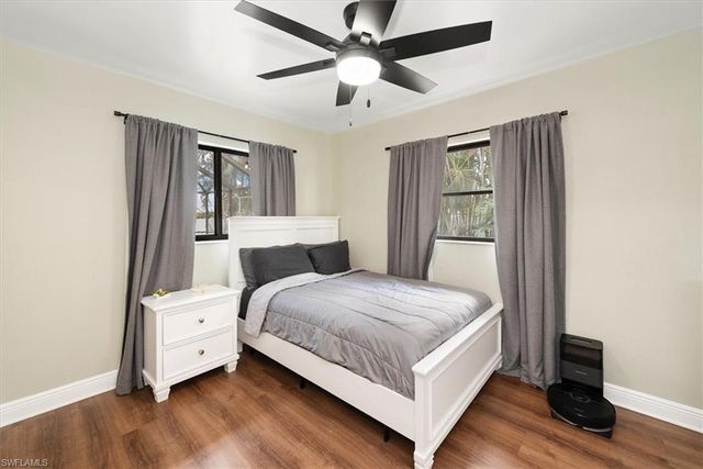 1702 SE 5th CT, Cape Coral, FL 33990