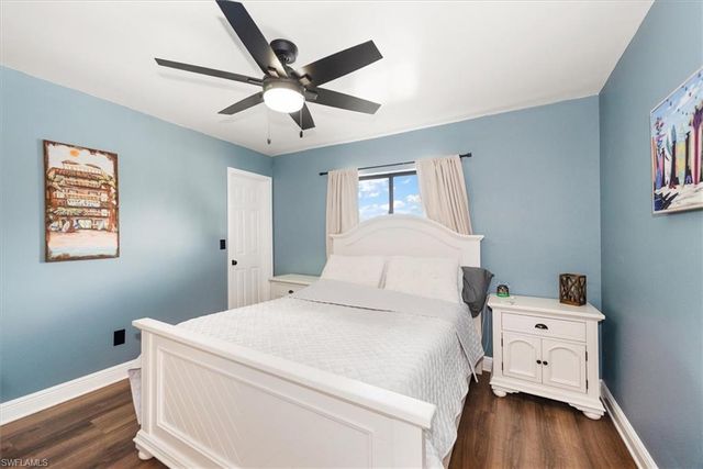 1702 SE 5th CT, Cape Coral, FL 33990