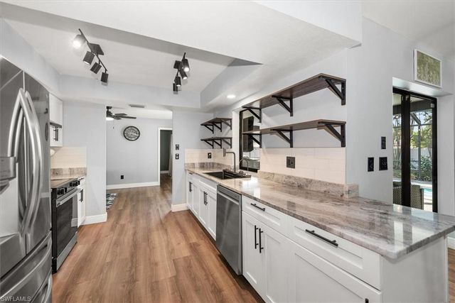 1702 SE 5th CT, Cape Coral, FL 33990