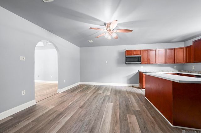 31498 N Doyle Rd, Holden, LA 70744