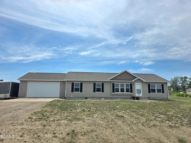3232 125th Y Avenue NW, Watford City, ND 58854 property photo