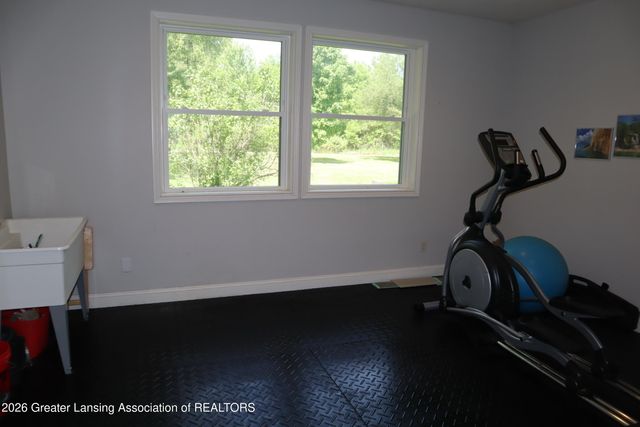 2843 Spruce Road, Eaton Rapids, MI 48827