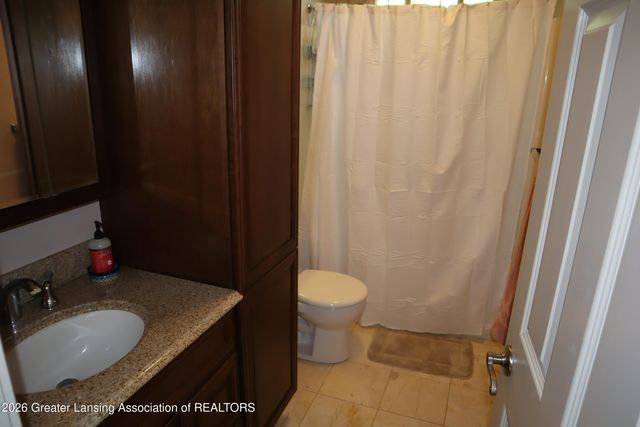 2843 Spruce Road, Eaton Rapids, MI 48827