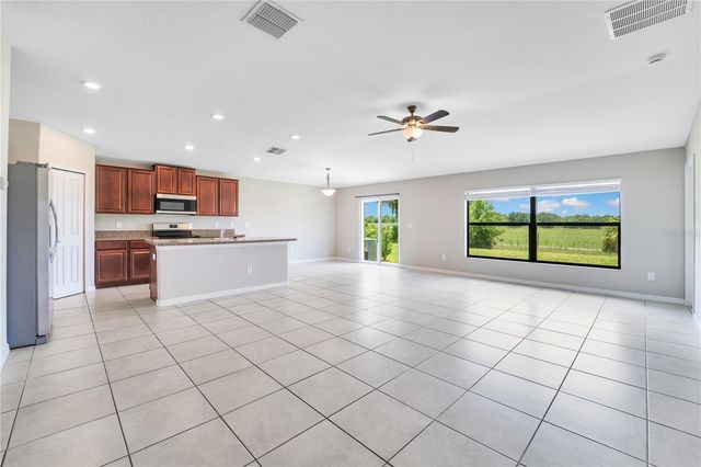 10116 CARLOWAY HILLS DRIVE, Wimauma, FL 33598
