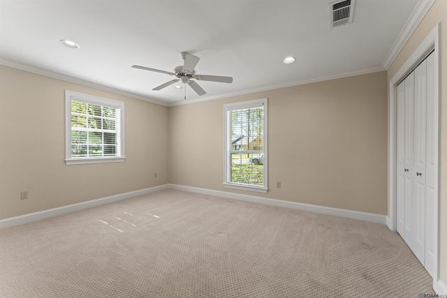 5921 Forsythia Ave, Baton Rouge, LA 70808