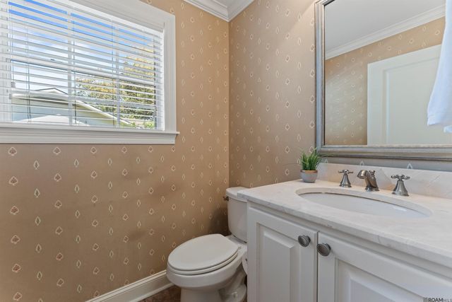 5921 Forsythia Ave, Baton Rouge, LA 70808